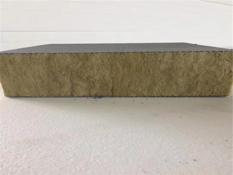 巖棉玻鎂復(fù)合板廠家